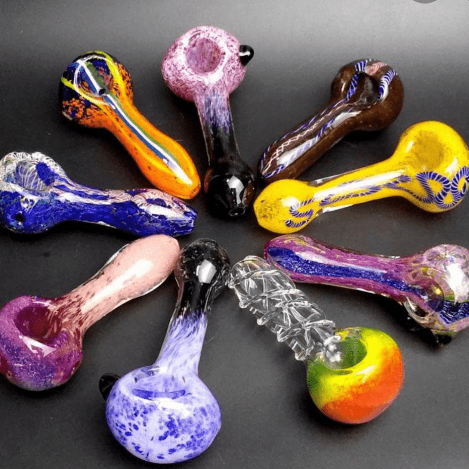 Nice Glass 4" Glass Pipe Brandon Vape SuperStore and Cannabis Manitoba Canada
